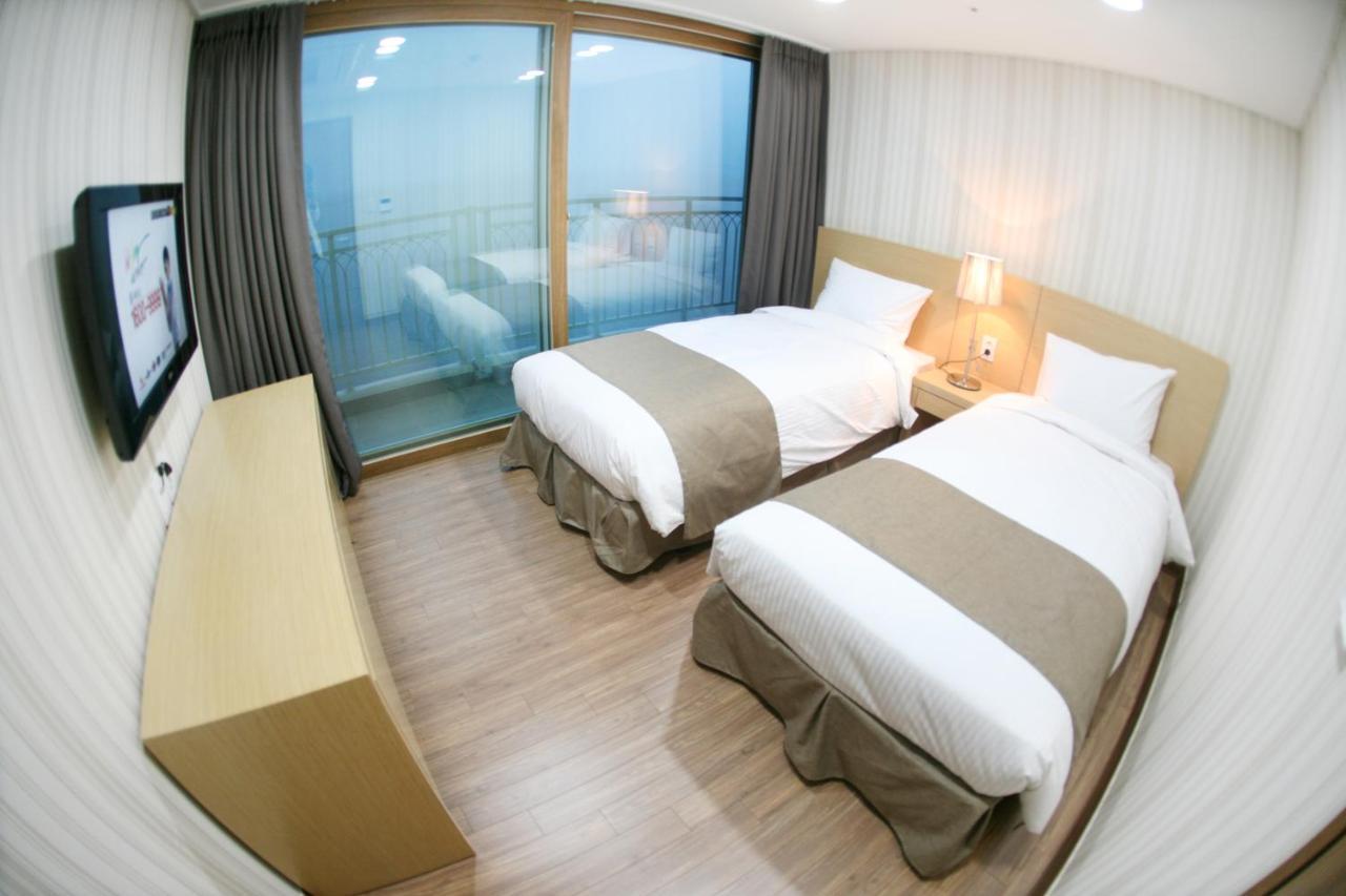 בואן Mohang Haenaru Family Hotel מראה חיצוני תמונה