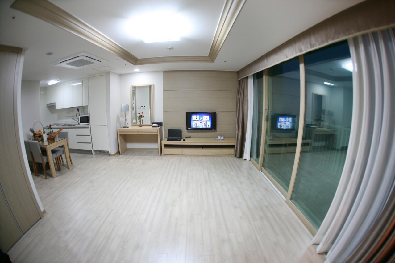 בואן Mohang Haenaru Family Hotel מראה חיצוני תמונה