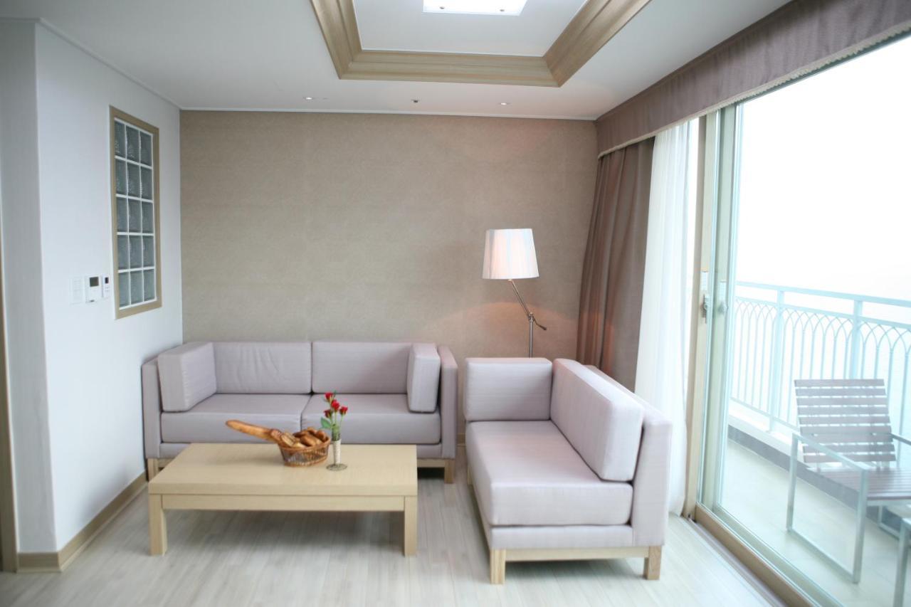 בואן Mohang Haenaru Family Hotel מראה חיצוני תמונה