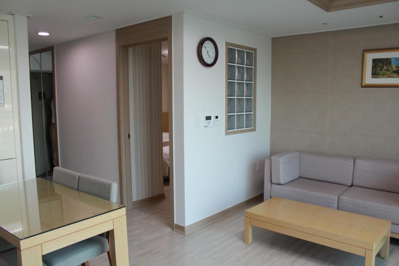 בואן Mohang Haenaru Family Hotel מראה חיצוני תמונה